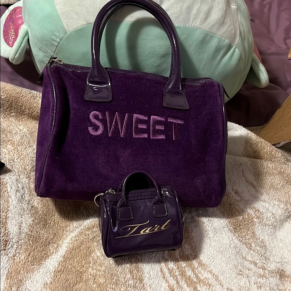 Chic Purple Velvet Tote with Embroidered Detail